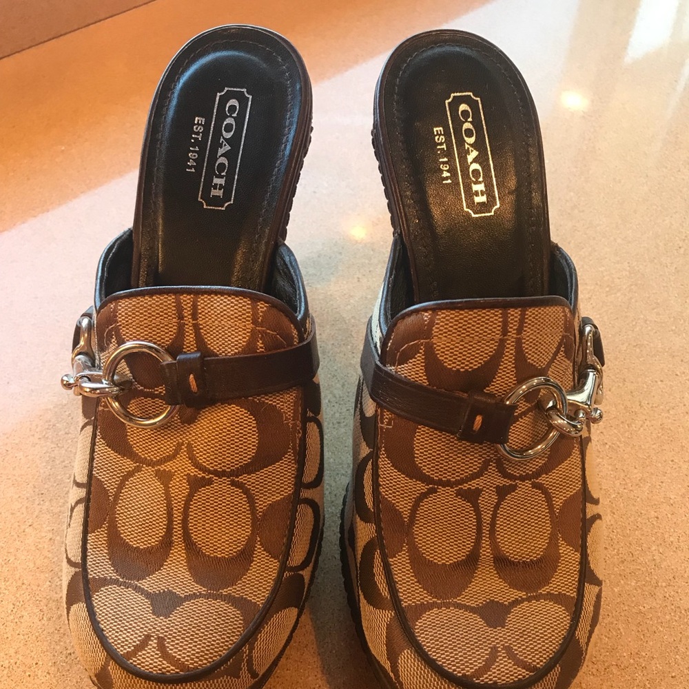Mule clog